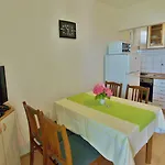 Zdenka Apartmán *