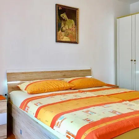 Zdenka - Garden Terrace Apartmán