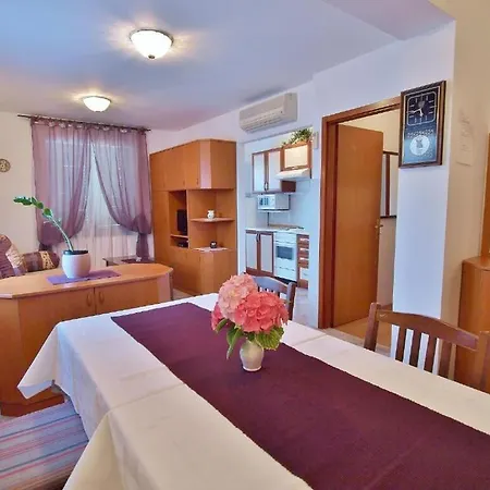 Zdenka - Garden Terrace *