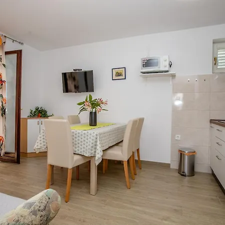 Zdenka Apartmán